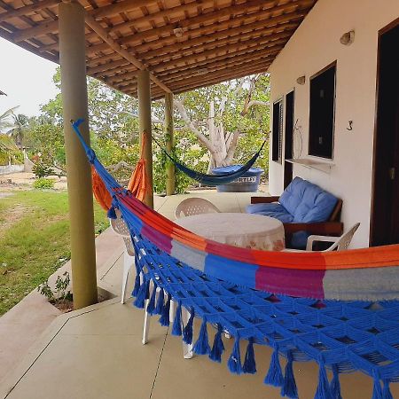 Chale Perto Da Praia Com Duas Suites E Varandao Pacatuba  エクステリア 写真