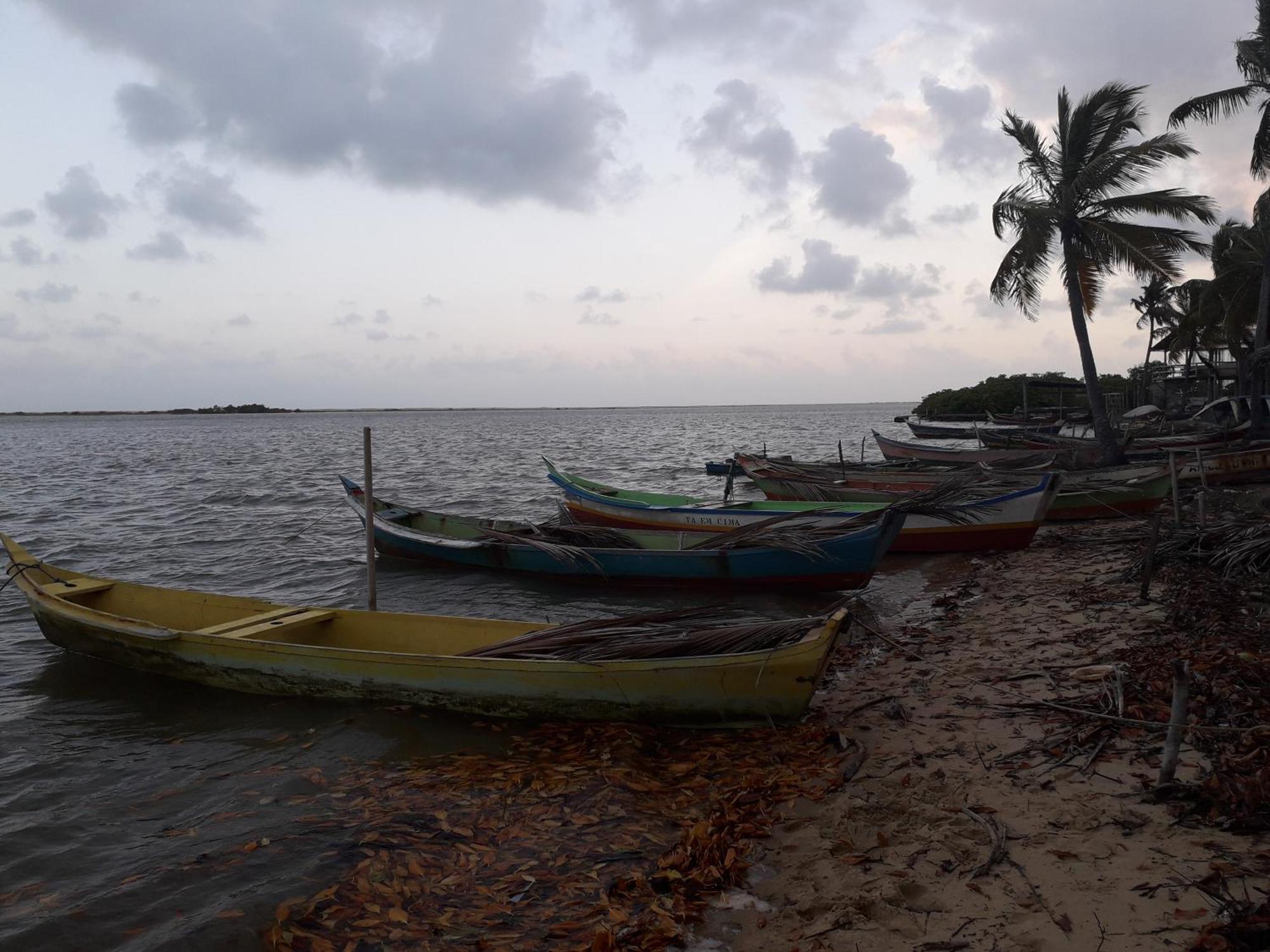 Chale Perto Da Praia Com Duas Suites E Varandao Pacatuba  エクステリア 写真